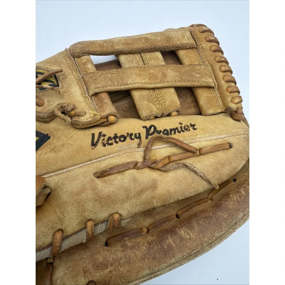Mizuno Victory Premier MVP 1277 11